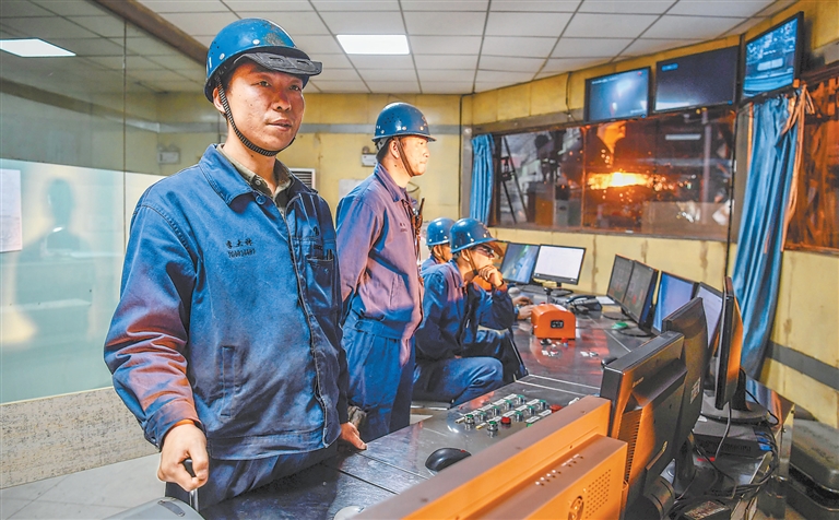 奮進中的酒鋼人